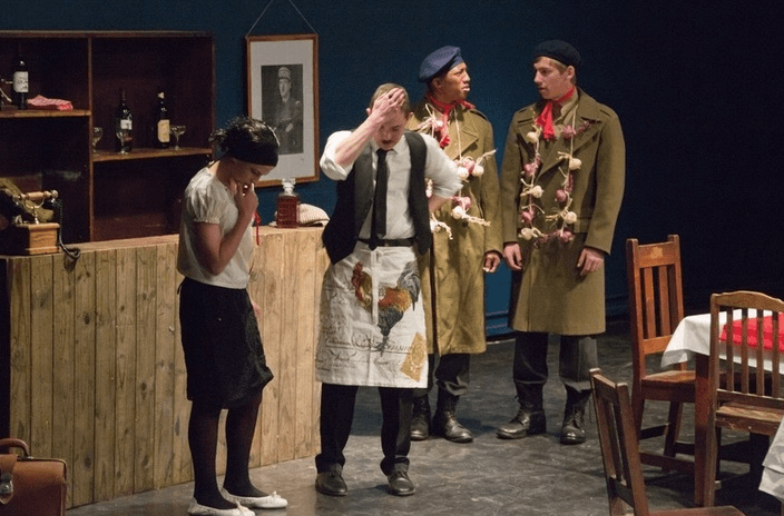 'Allo 'Allo! Theatre Play screenshot 2